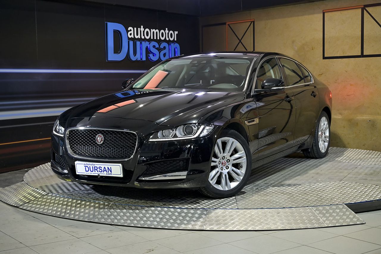 Foto jaguar xf 2017 /