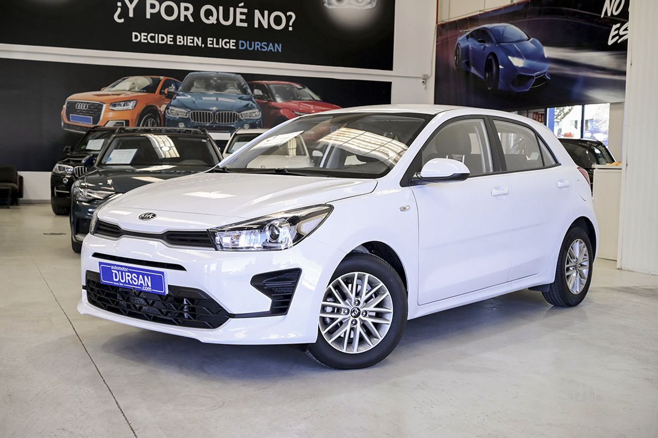 Foto kia rio 2021 /