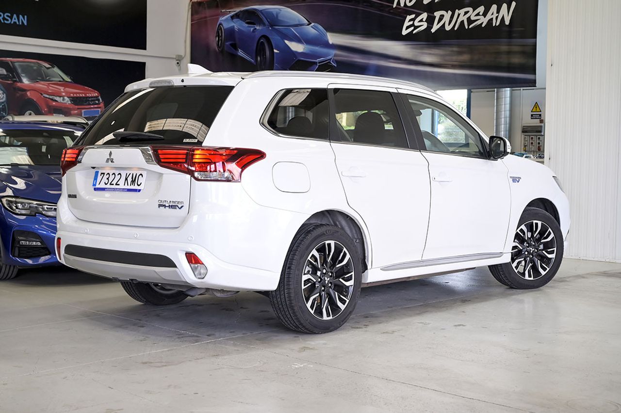 mitsubishi outlander 2018 / foto grande (3)