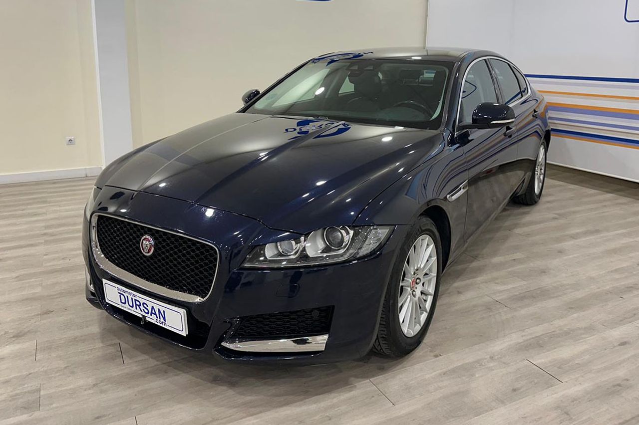 Foto jaguar xf 2016 /