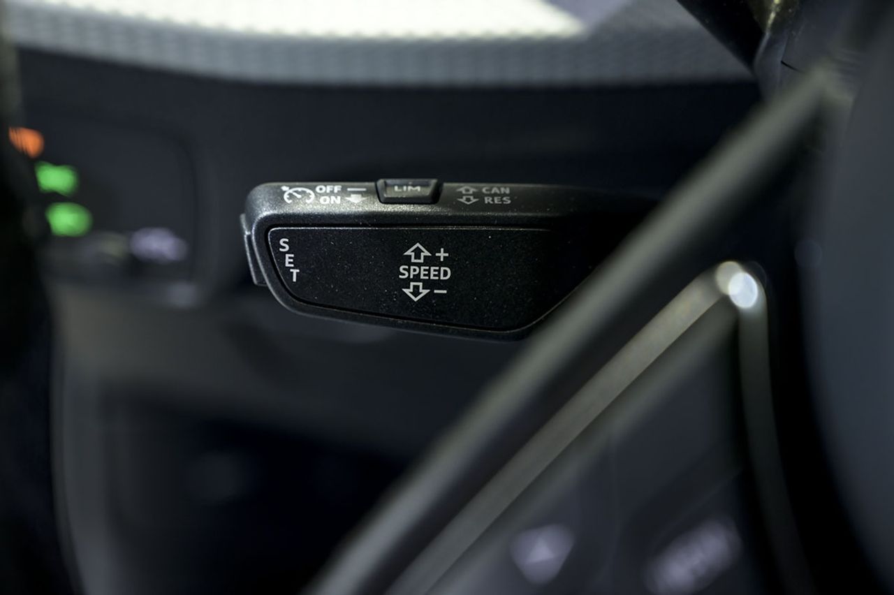 Audi Q2 S line 30 TDI 85kW 116CV - foto 26