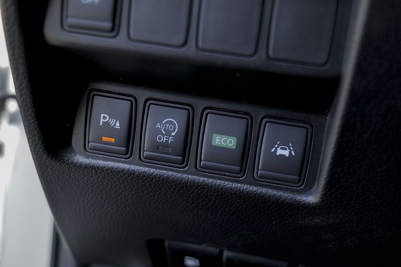 Nissan Qashqai 1.6dCi TEKNA 4x2 XTRONIC Alcantara - foto 25