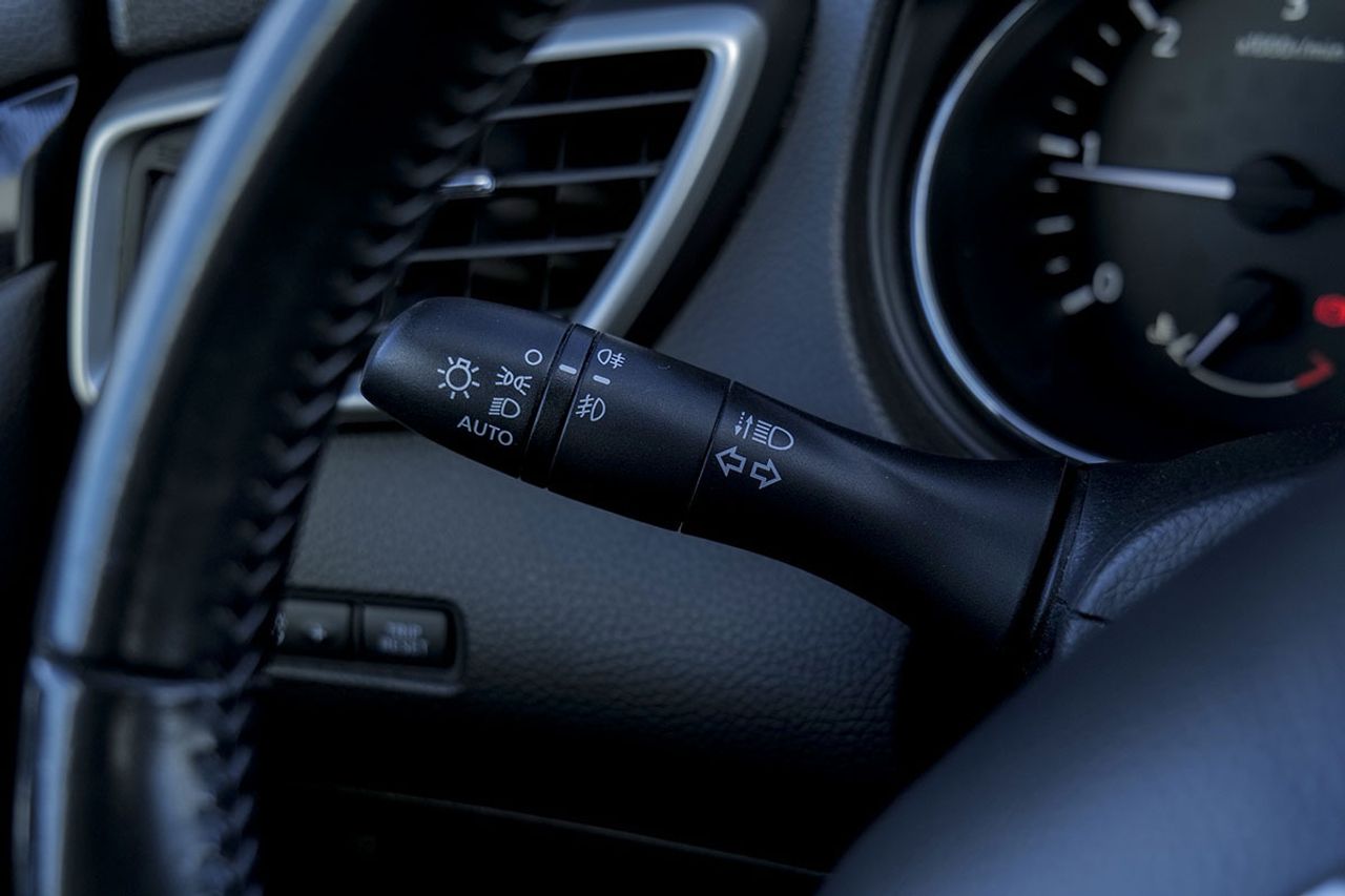 Nissan Qashqai 1.6dCi TEKNA 4x2 XTRONIC Alcantara - foto 26