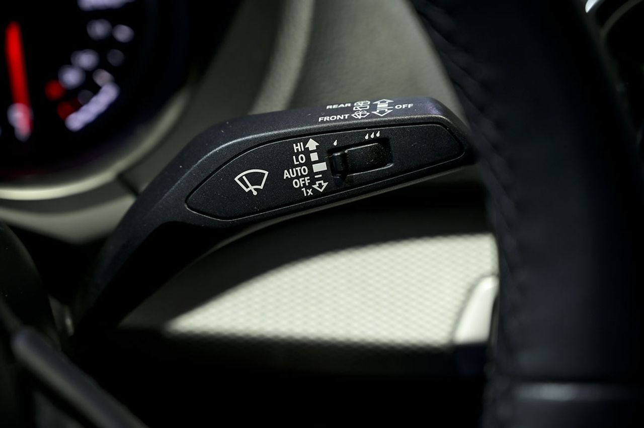 Audi Q2 Advanced 30 TDI 85kW 116CV - foto 30