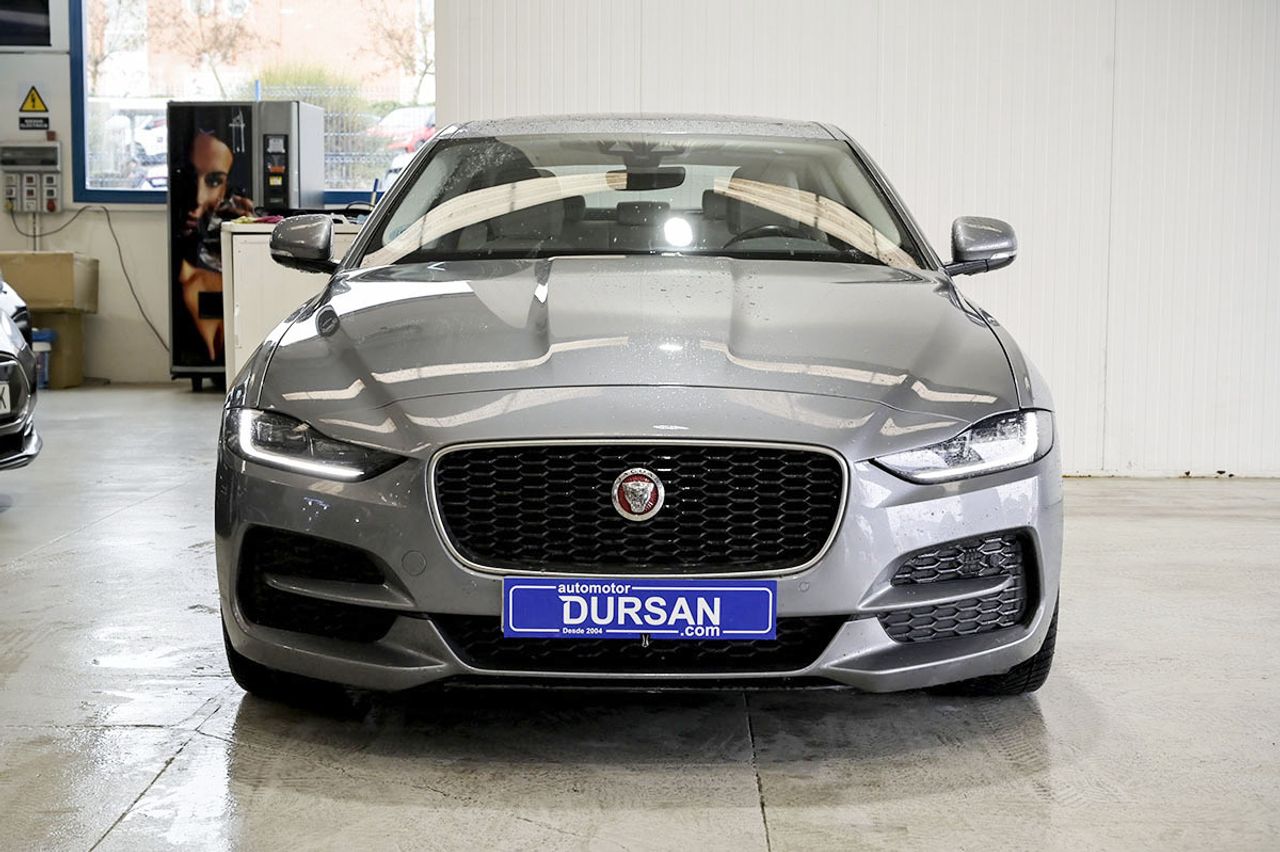 jaguar xe 2019 / foto grande (2)