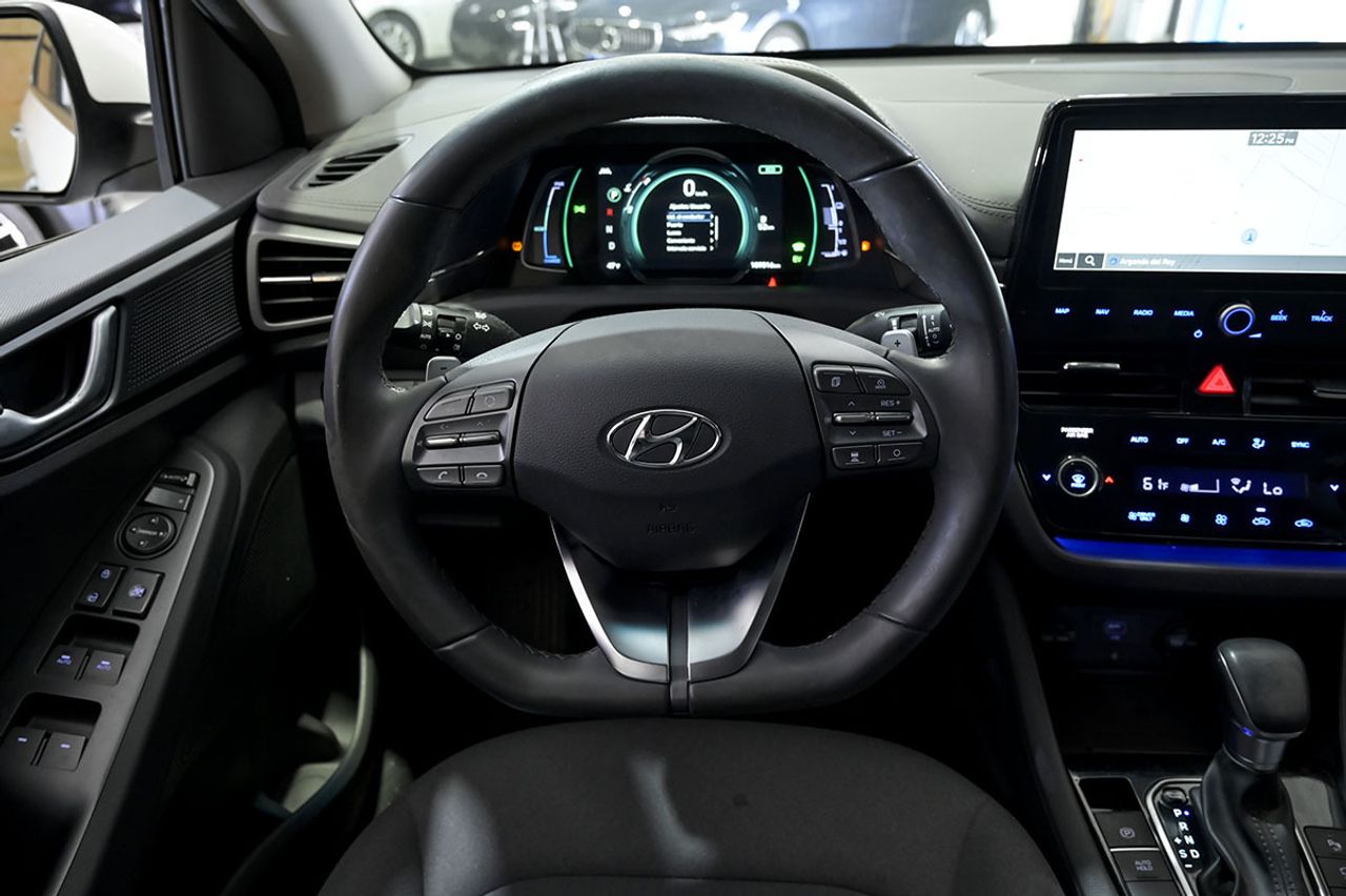 Hyundai IONIQ 1.6 GDI HEV Tecno DCT - foto 22