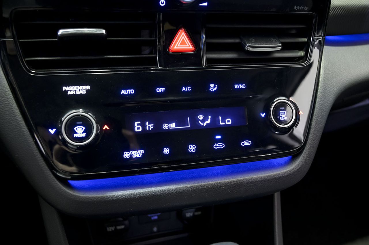 Hyundai IONIQ 1.6 GDI HEV Tecno DCT - foto 26