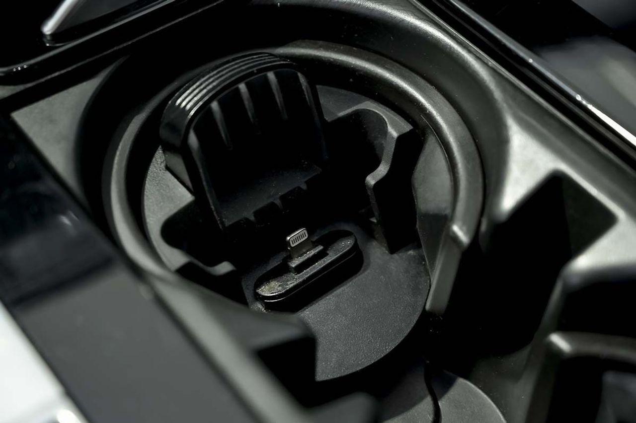 Land-Rover Discovery 2.0 I4 TD4 132kW 180CV HSE Auto - foto 56