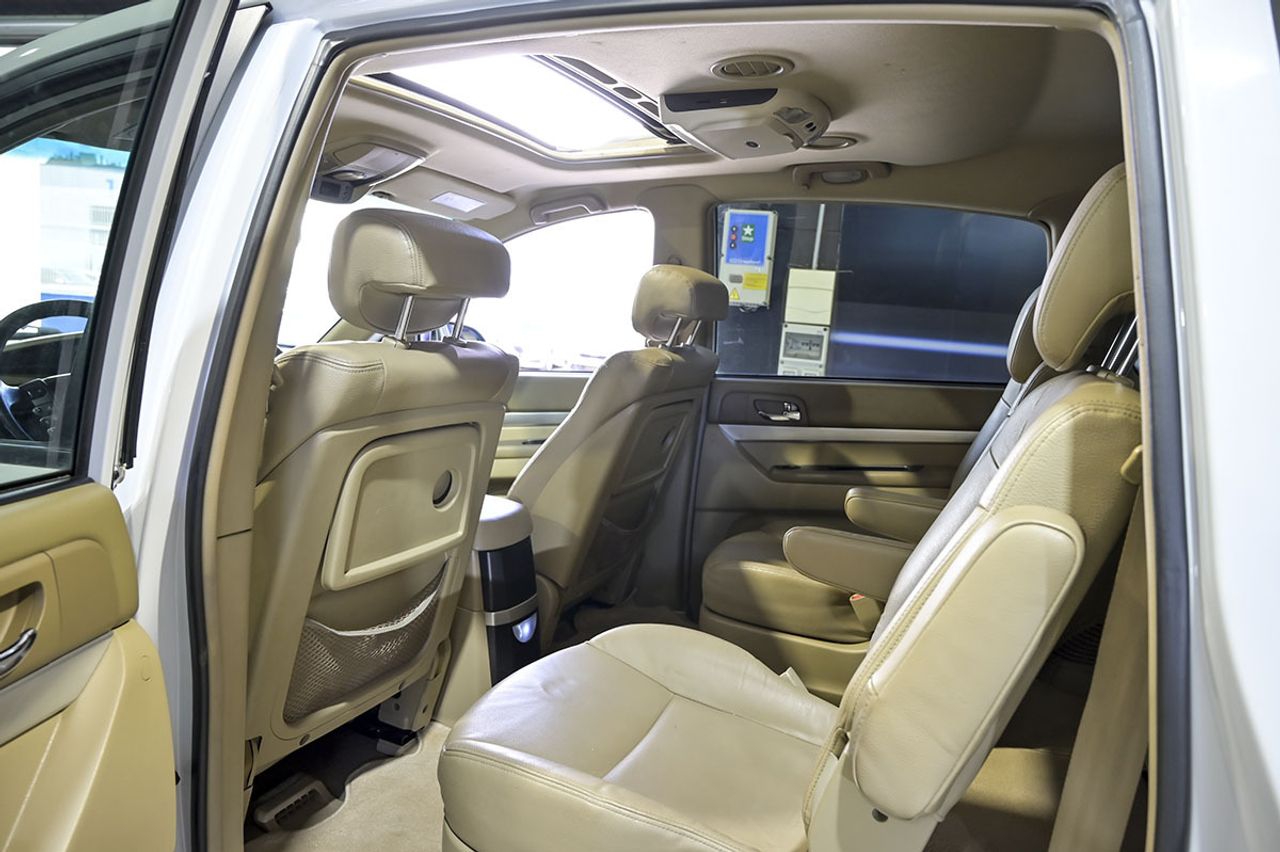 SsangYong Rodius 270Xdi Limited - foto 15