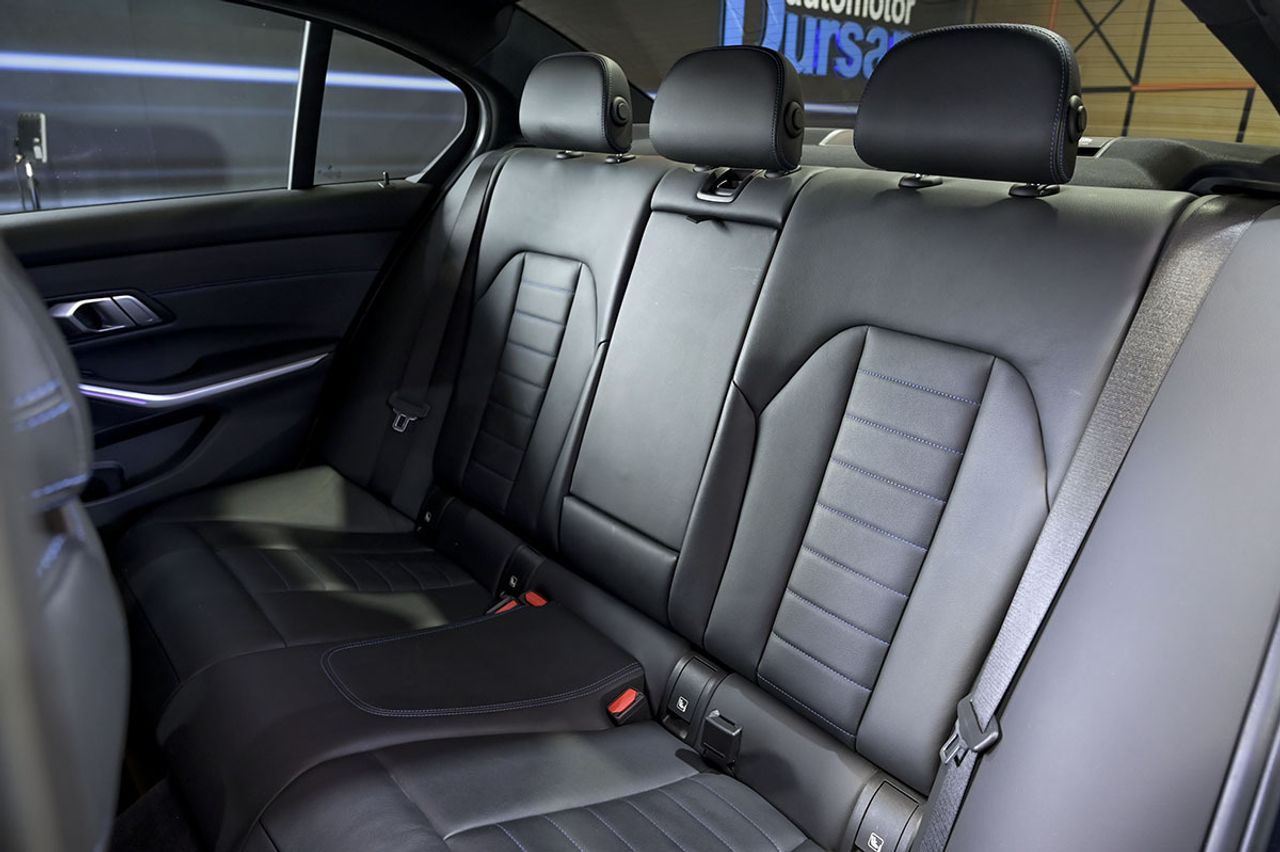 BMW Serie 3 320d Auto. - foto 16