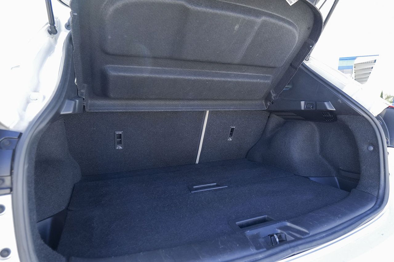 Nissan Qashqai 1.6dCi TEKNA 4x2 XTRONIC Alcantara - foto 12