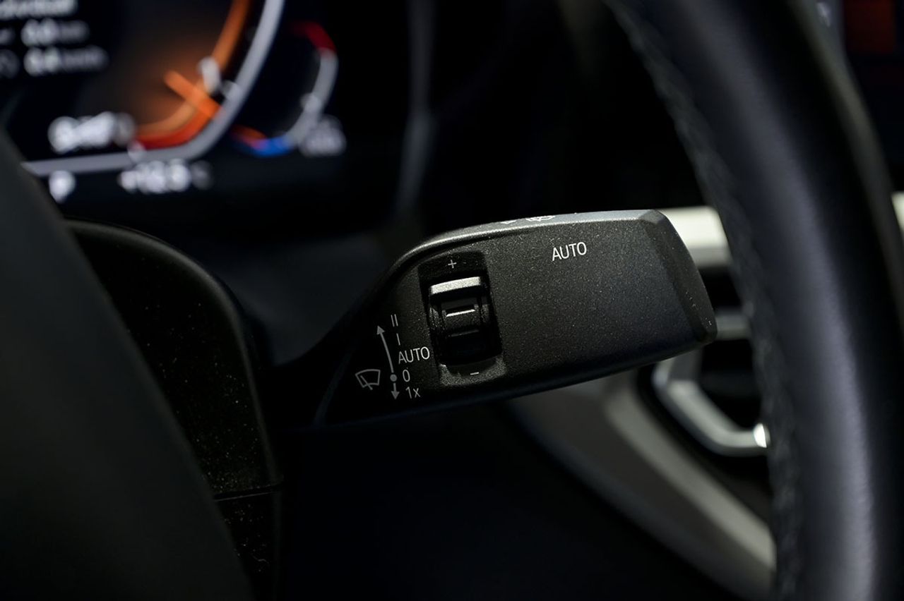 BMW Serie 3 320d Auto. - foto 34