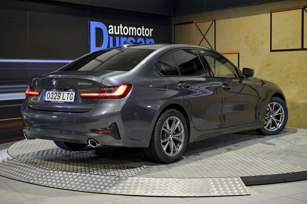 BMW Serie 3 320d Auto. - foto 5