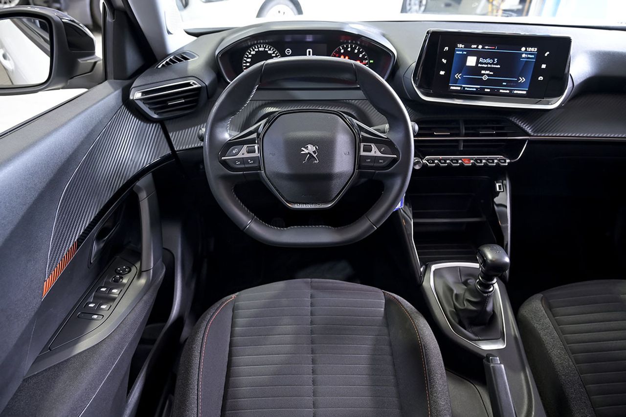 Peugeot 2008 Active BlueHDI 81kW 110CV - foto 30