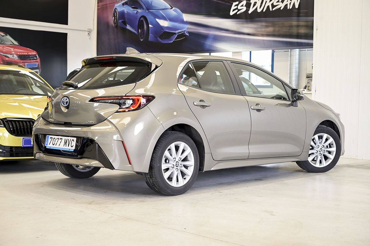 toyota corolla 2024 / foto grande (3)