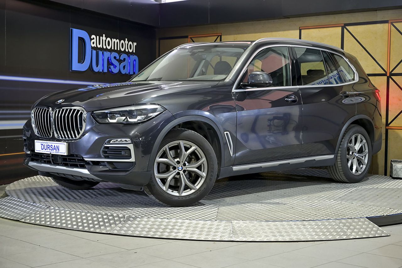 Foto bmw x5 2021 /