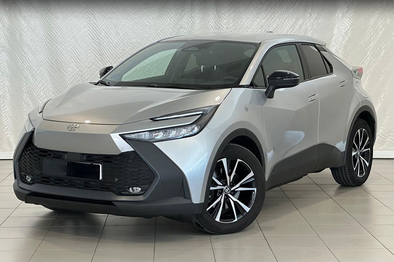 toyota c-hr 2024 /