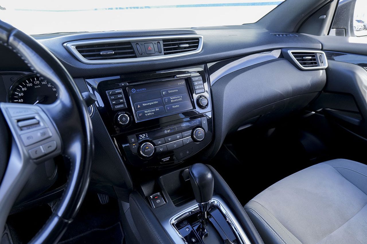 Nissan Qashqai 1.6dCi TEKNA 4x2 XTRONIC Alcantara - foto 29