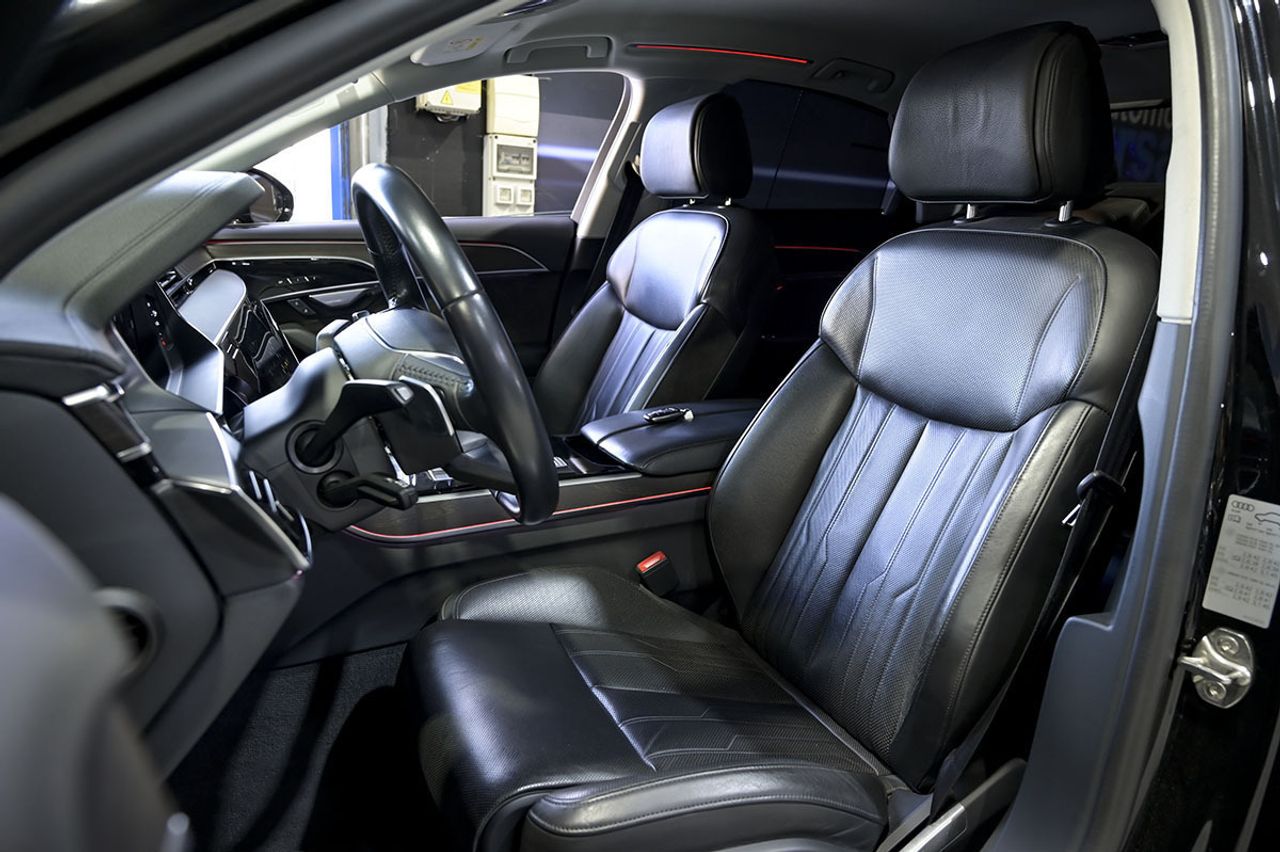 Audi A8 60 TFSIe quattro tiptronic - foto 27