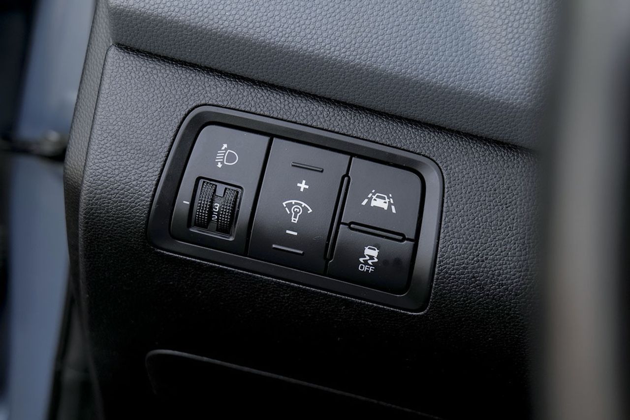 Hyundai i20 1.2 MPI Essence - foto 18