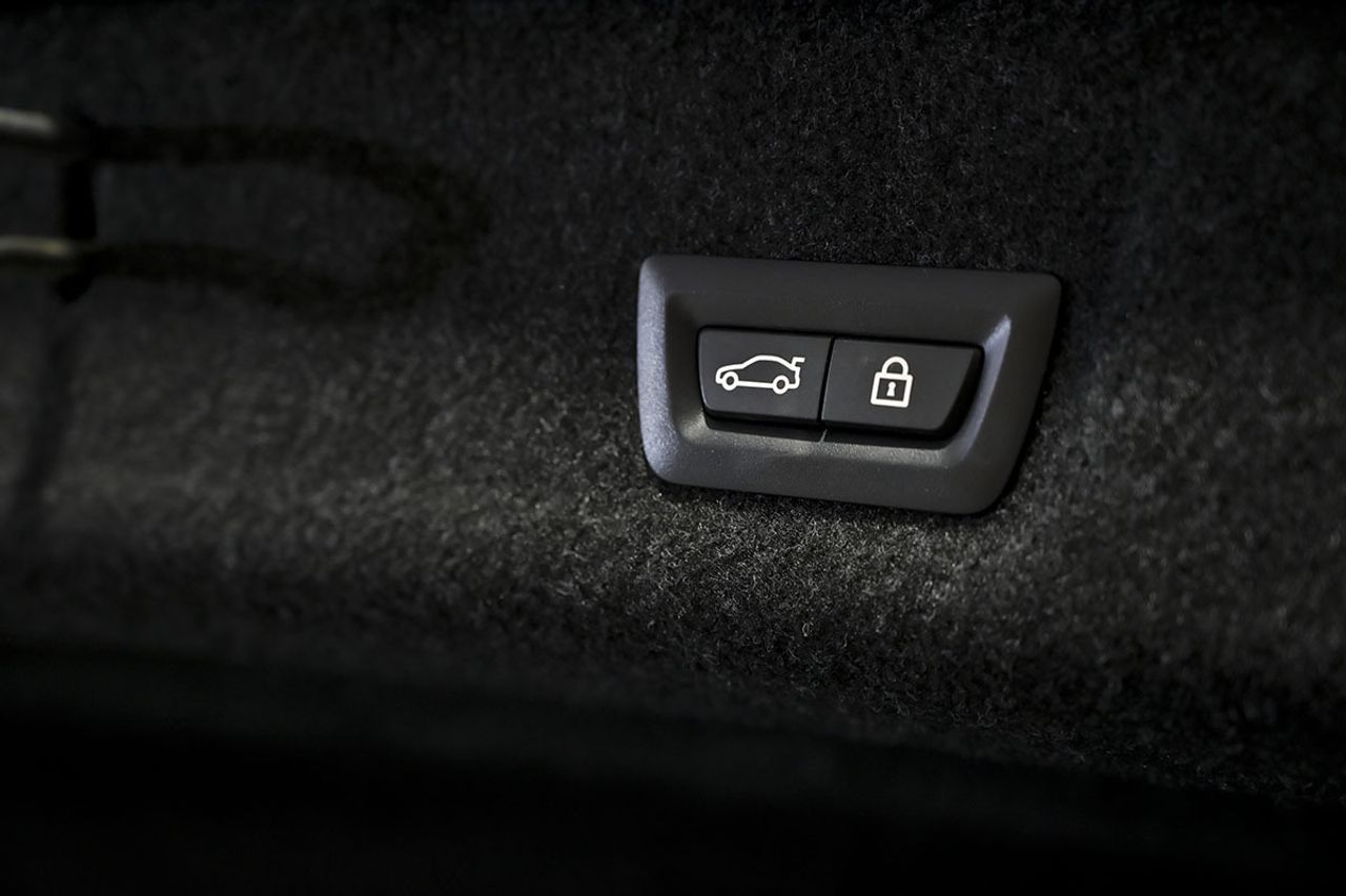 BMW Serie 3 320d Auto. - foto 19