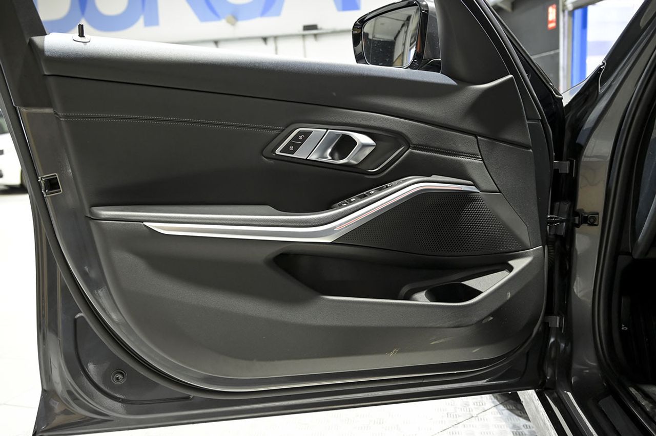 BMW Serie 3 320d Auto. - foto 40