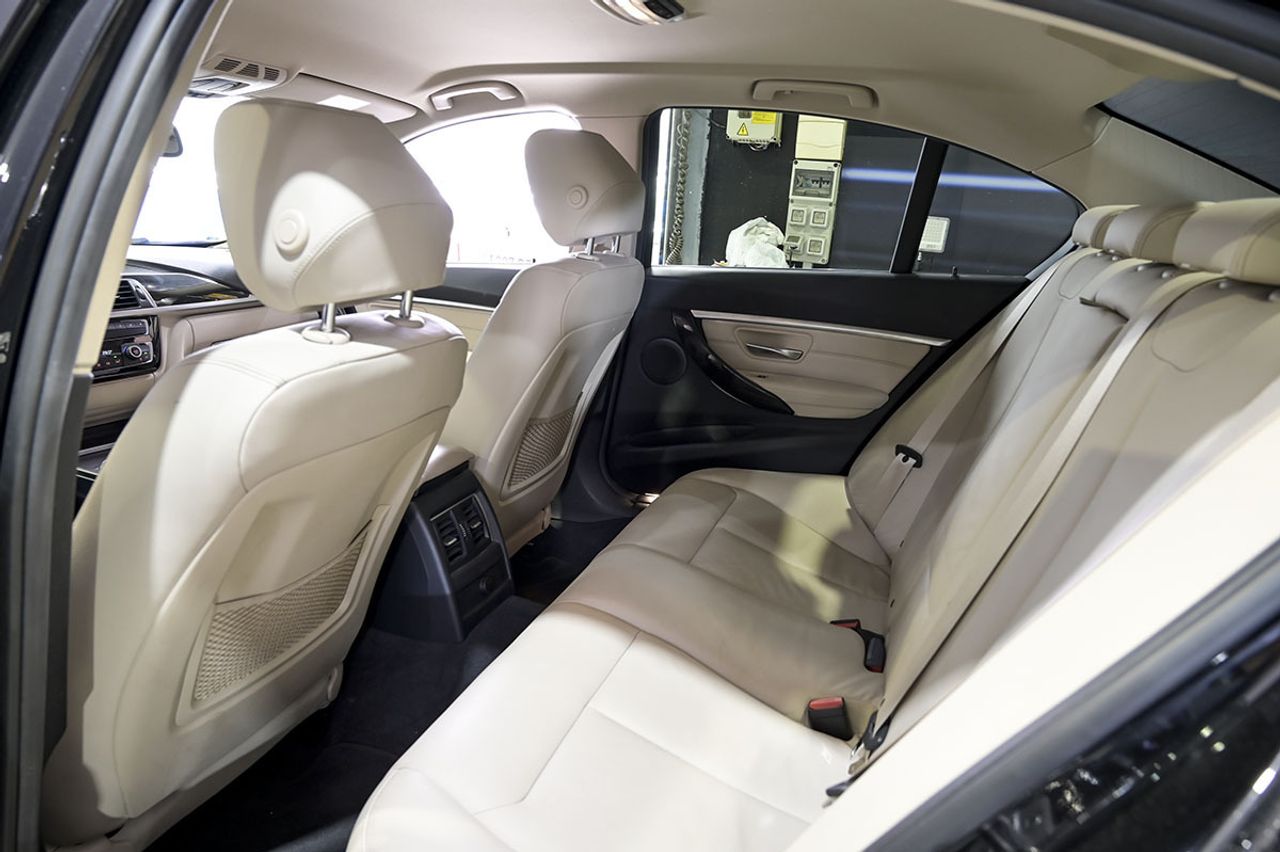 BMW Serie 3 330e - foto 17