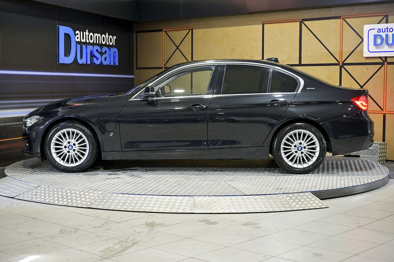 BMW Serie 3 330e - foto 20