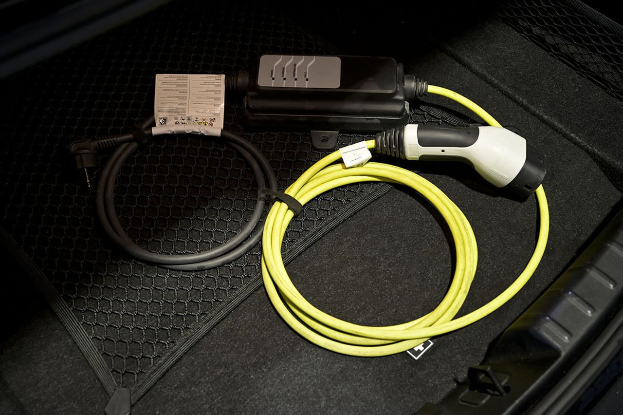 BMW Serie 3 330e - foto 11