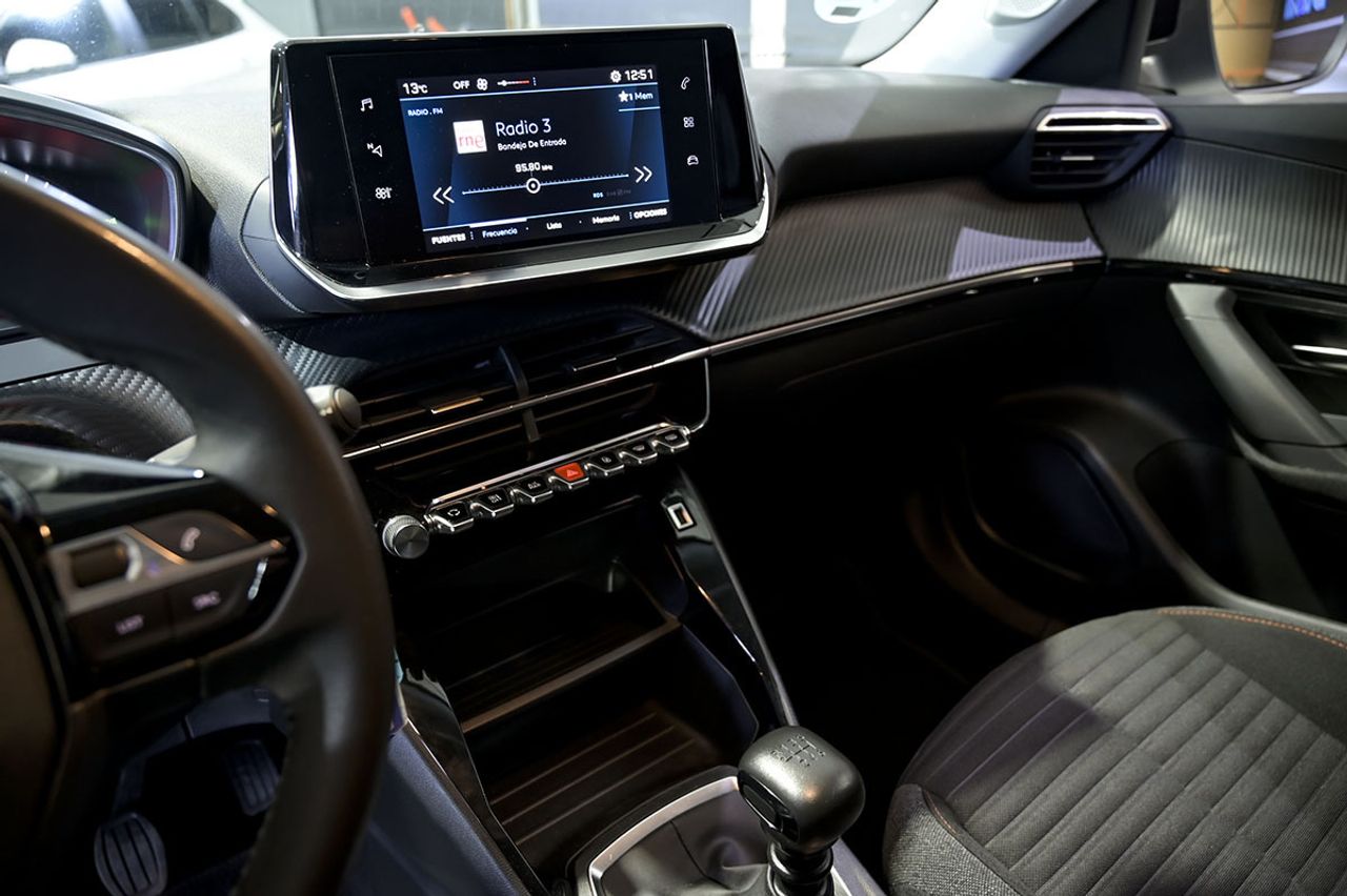 Peugeot 2008 Active BlueHDI 81kW 110CV - foto 27