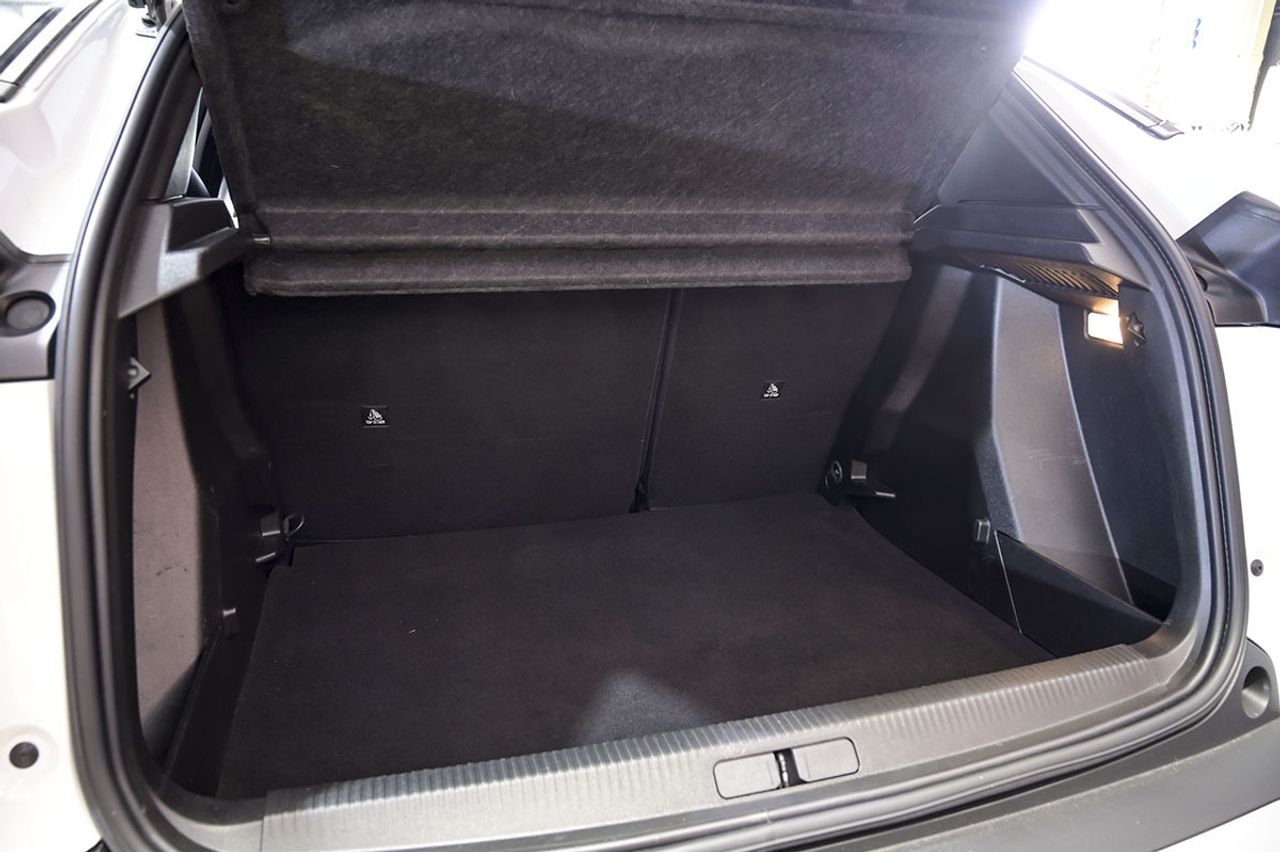 Peugeot 2008 Active BlueHDI 81kW 110CV - foto 13