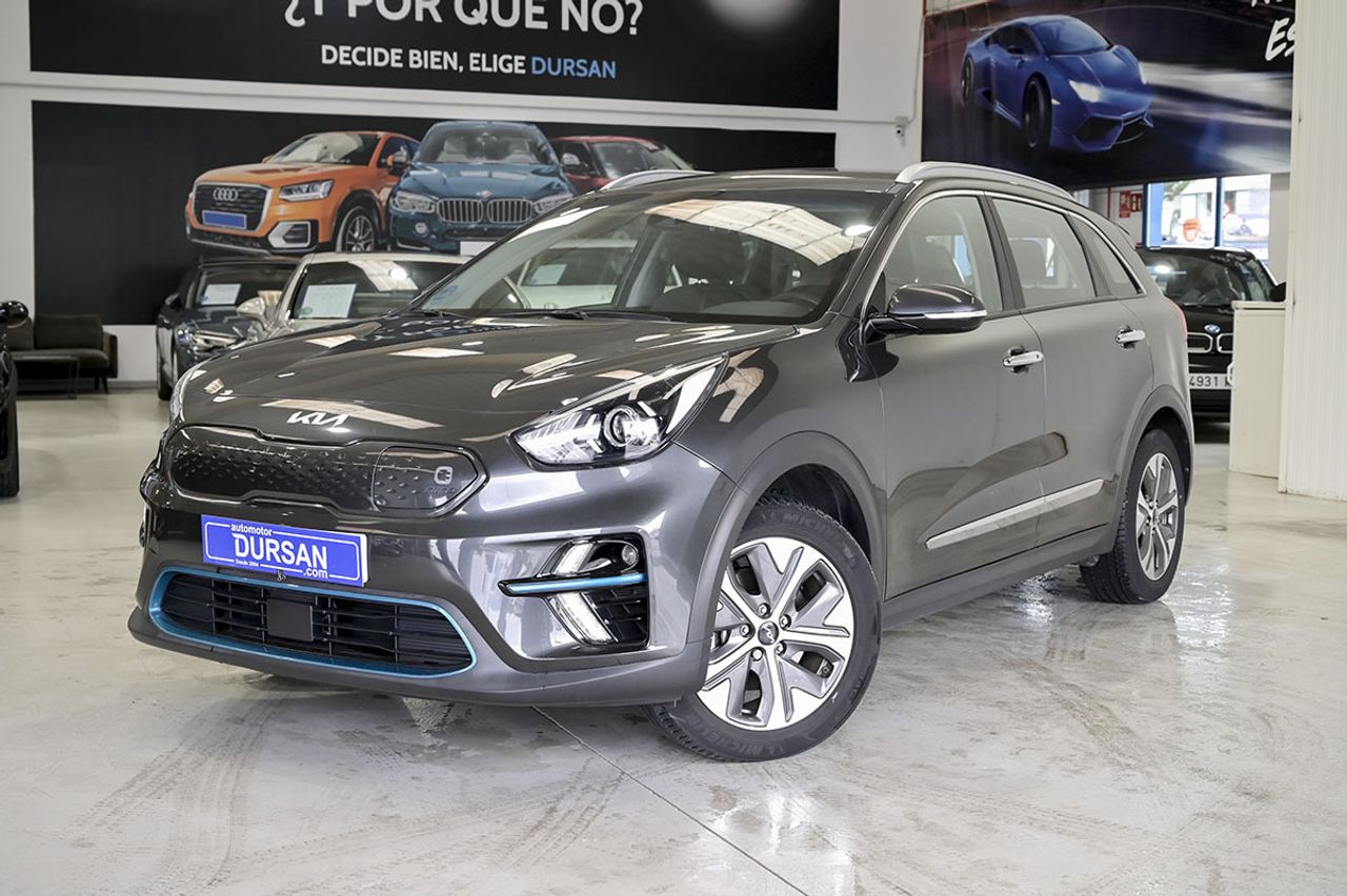 Venta sofas nuevos  de segunda mano - kia e-niro 2022 /