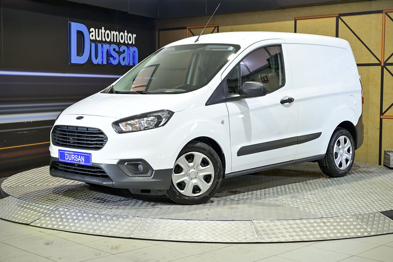 Foto ford transit courier 2023 /