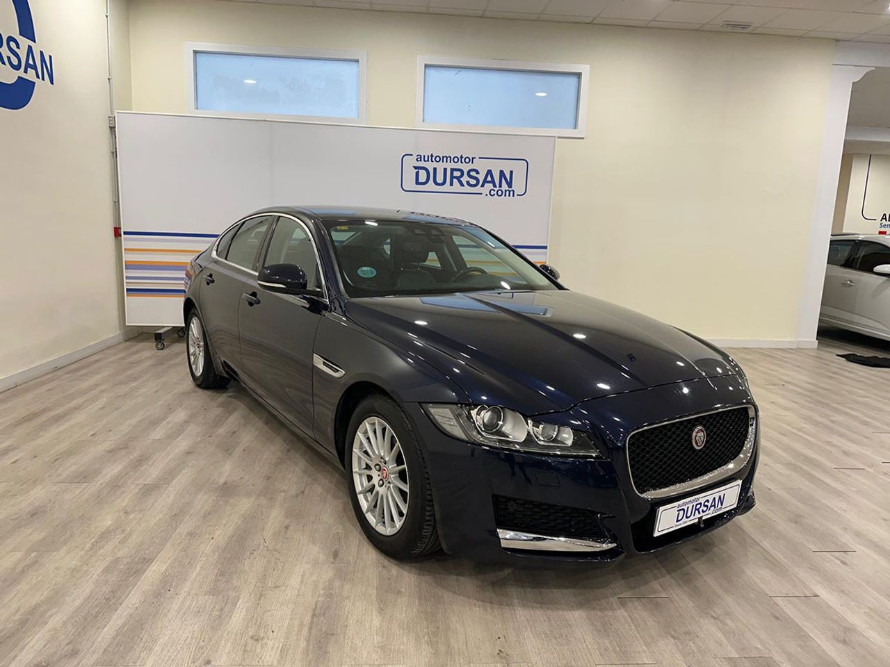 jaguar xf 2016 / foto grande (3)