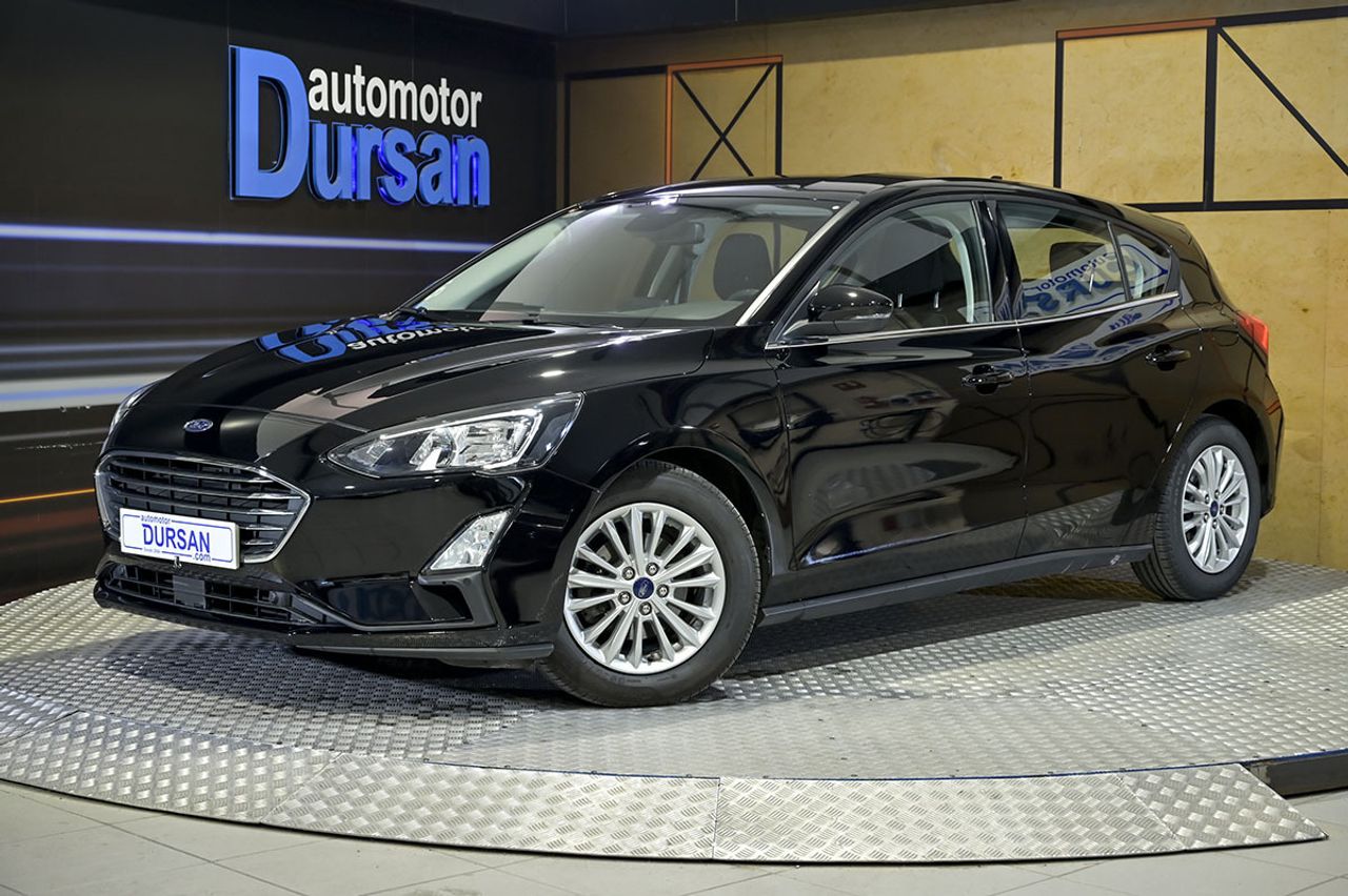 Foto ford focus 2020 /