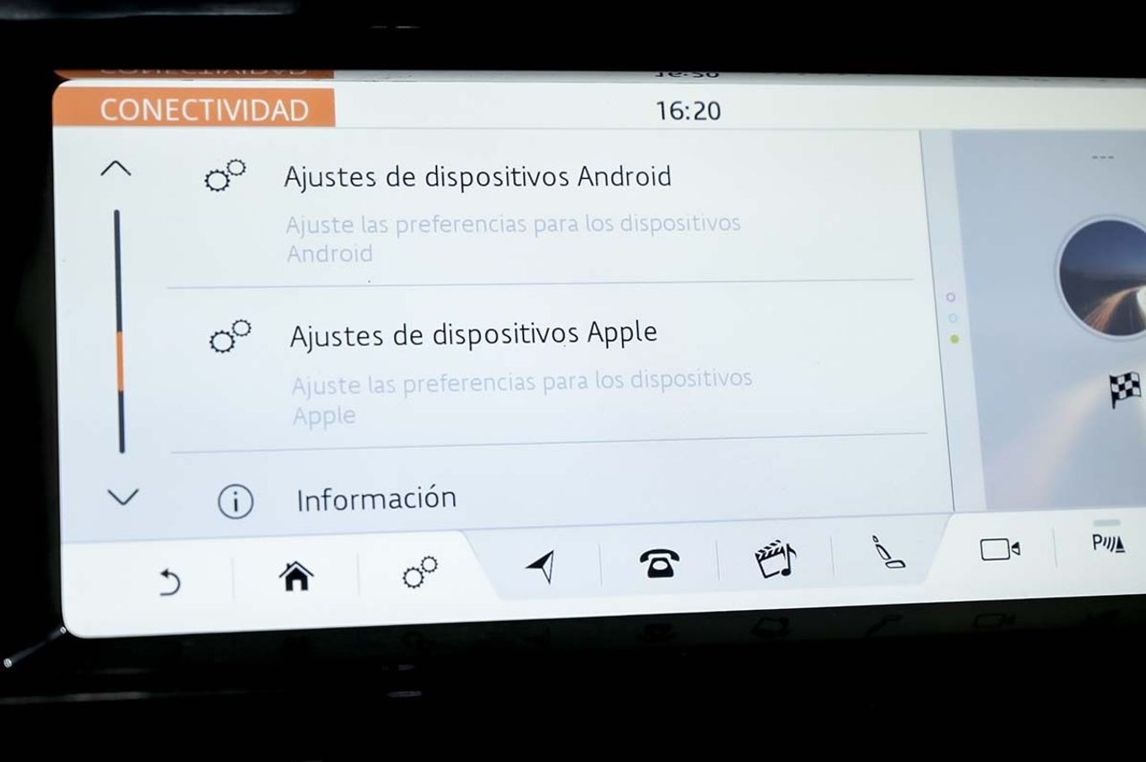 Land-Rover Discovery 2.0 I4 TD4 132kW 180CV HSE Auto - foto 39