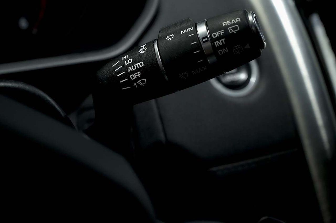 Land-Rover Discovery 2.0 I4 TD4 132kW 180CV HSE Auto - foto 35