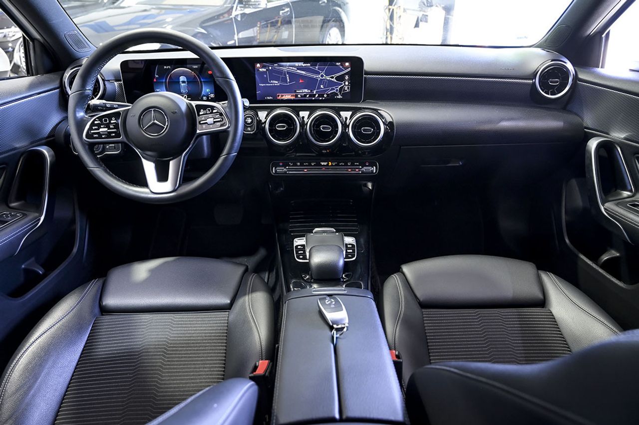 Mercedes Clase A MERCEDES-BENZ  A 180 d - foto 8