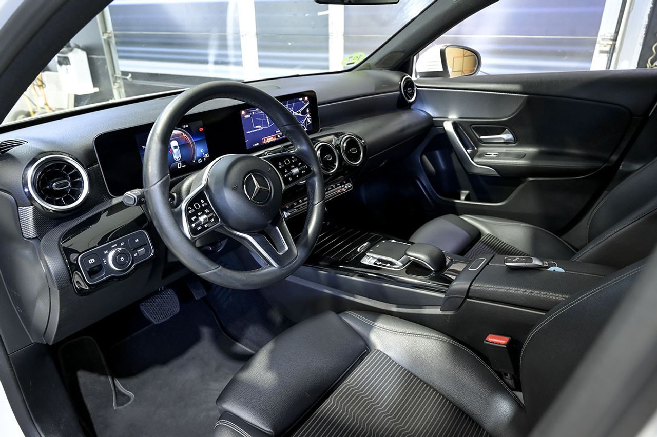 Mercedes Clase A MERCEDES-BENZ  A 180 d - foto 6