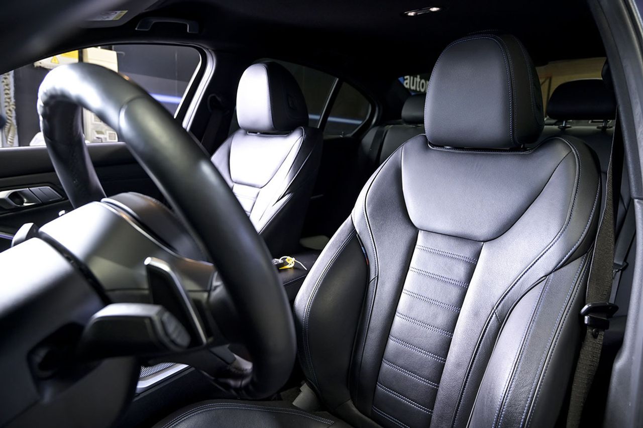 BMW Serie 3 320d Auto. - foto 9