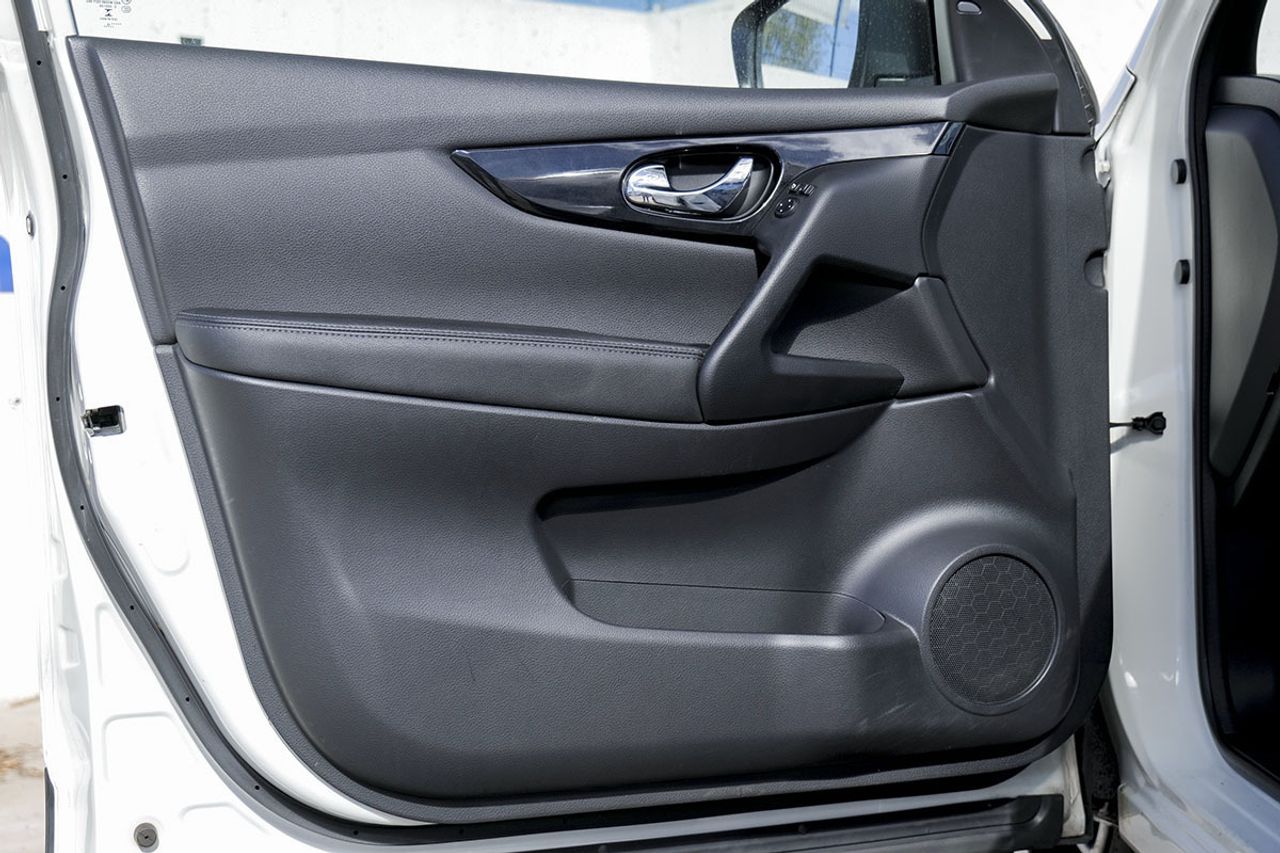 Nissan Qashqai 1.6dCi TEKNA 4x2 XTRONIC Alcantara - foto 21