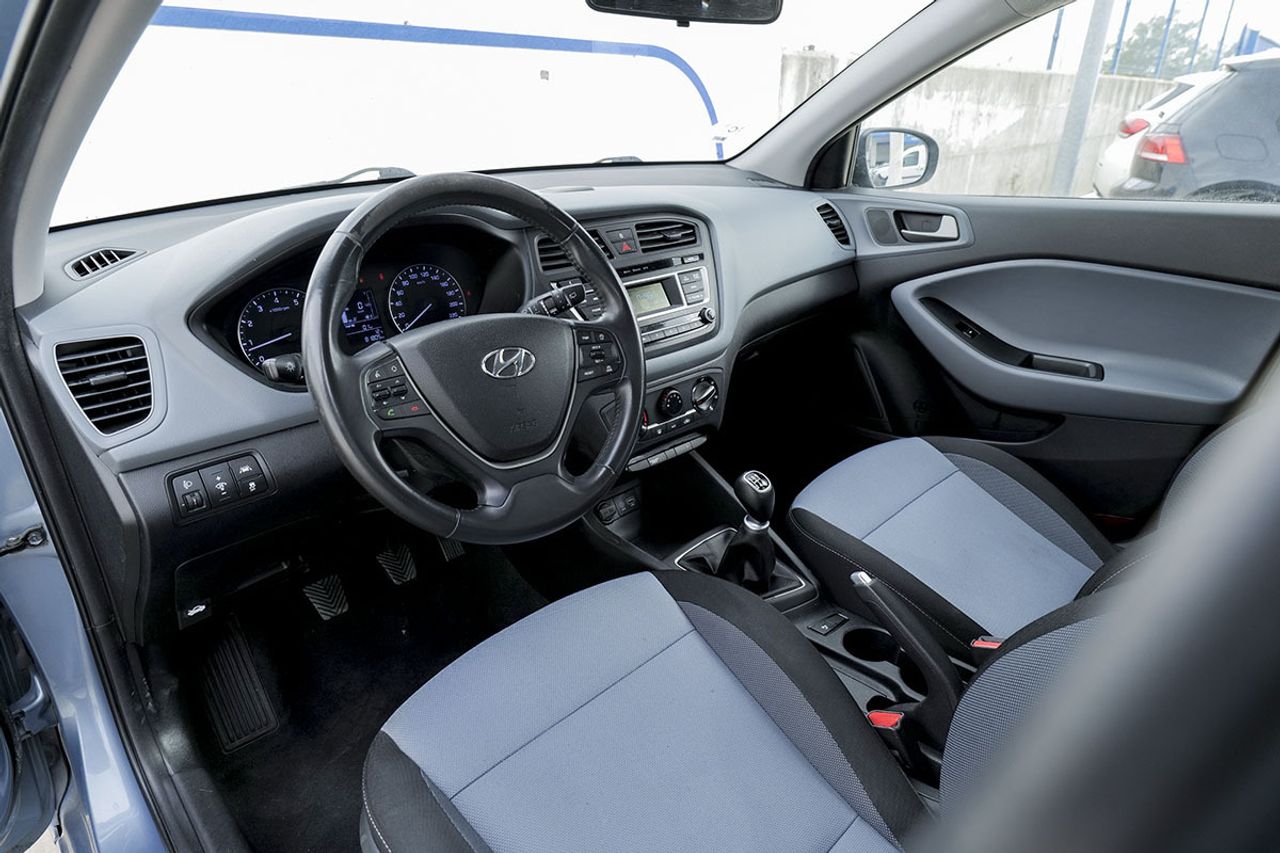 Hyundai i20 1.2 MPI Essence - foto 4