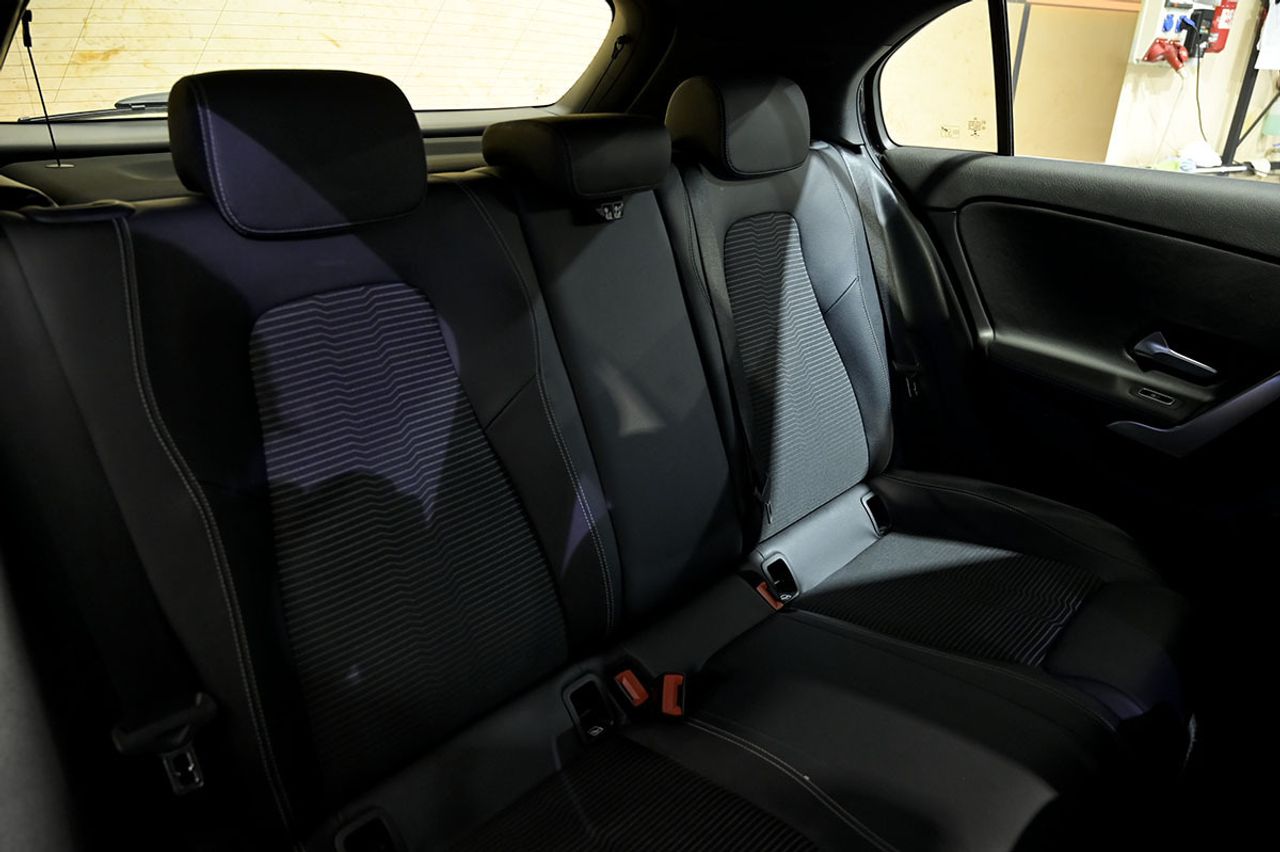 Mercedes Clase A MERCEDES-BENZ  A 180 d - foto 17