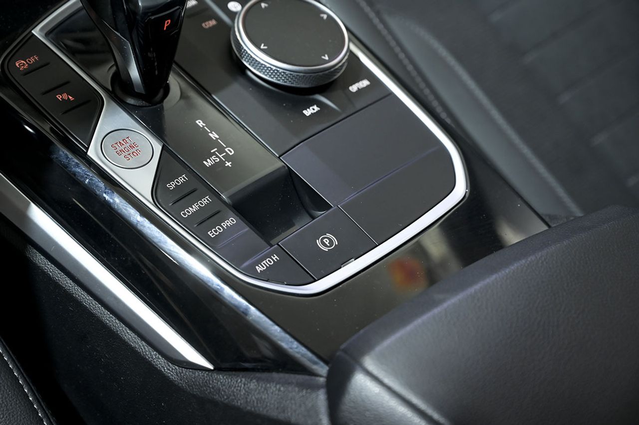 BMW Serie 3 320d Auto. - foto 37