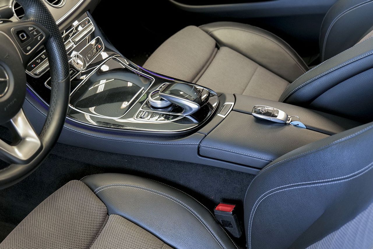 Mercedes Clase E MERCEDES-BENZ  E 220 d - foto 31