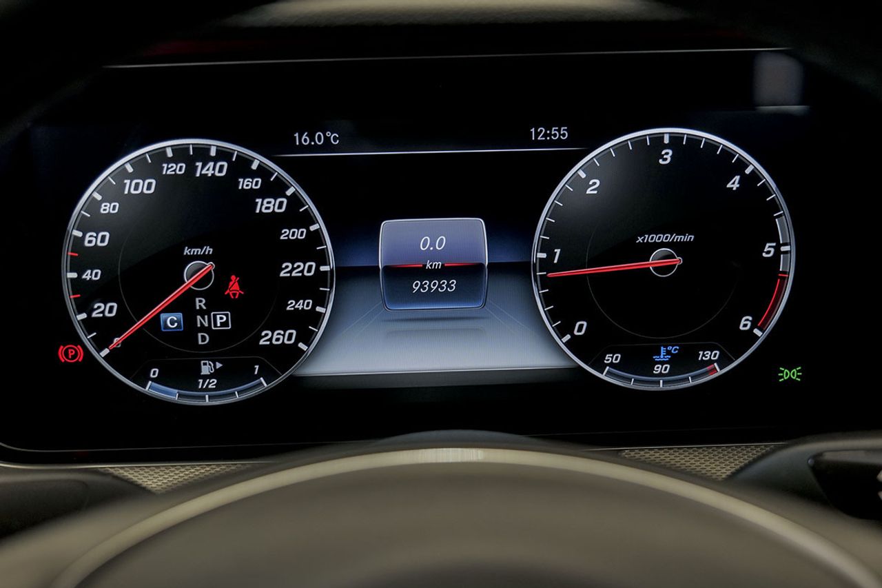 Mercedes Clase E MERCEDES-BENZ  E 220 d - foto 5