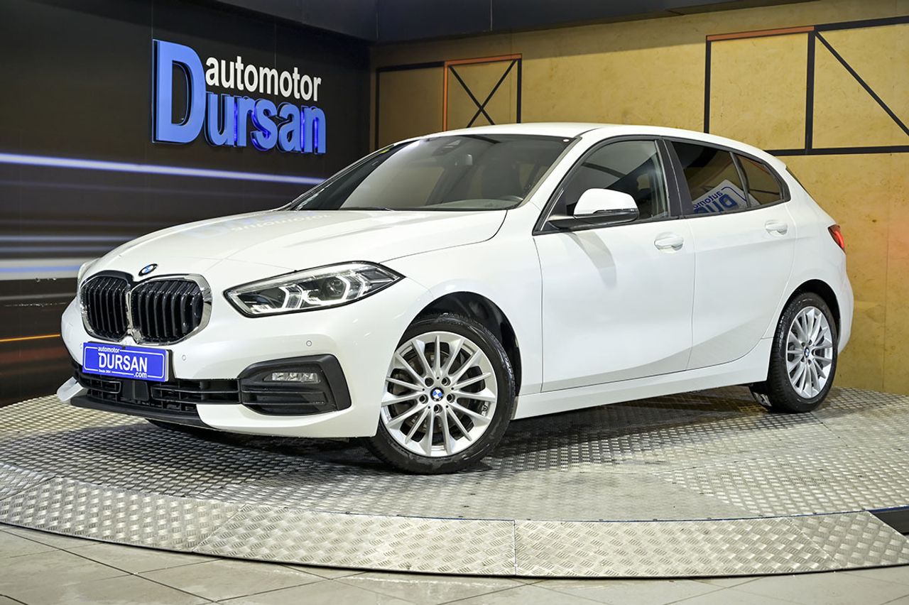 Foto bmw serie 1 2020 /