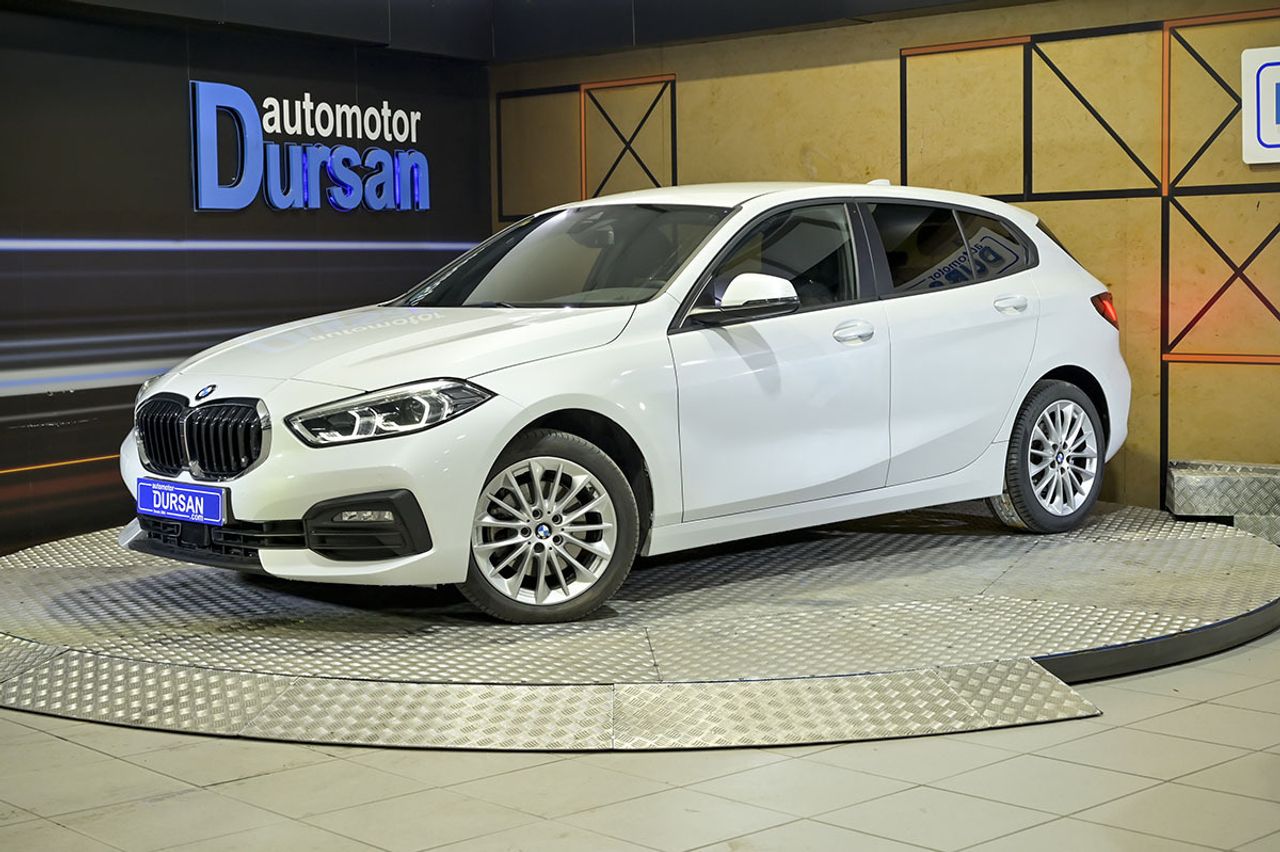 Foto bmw serie 1 2020 /
