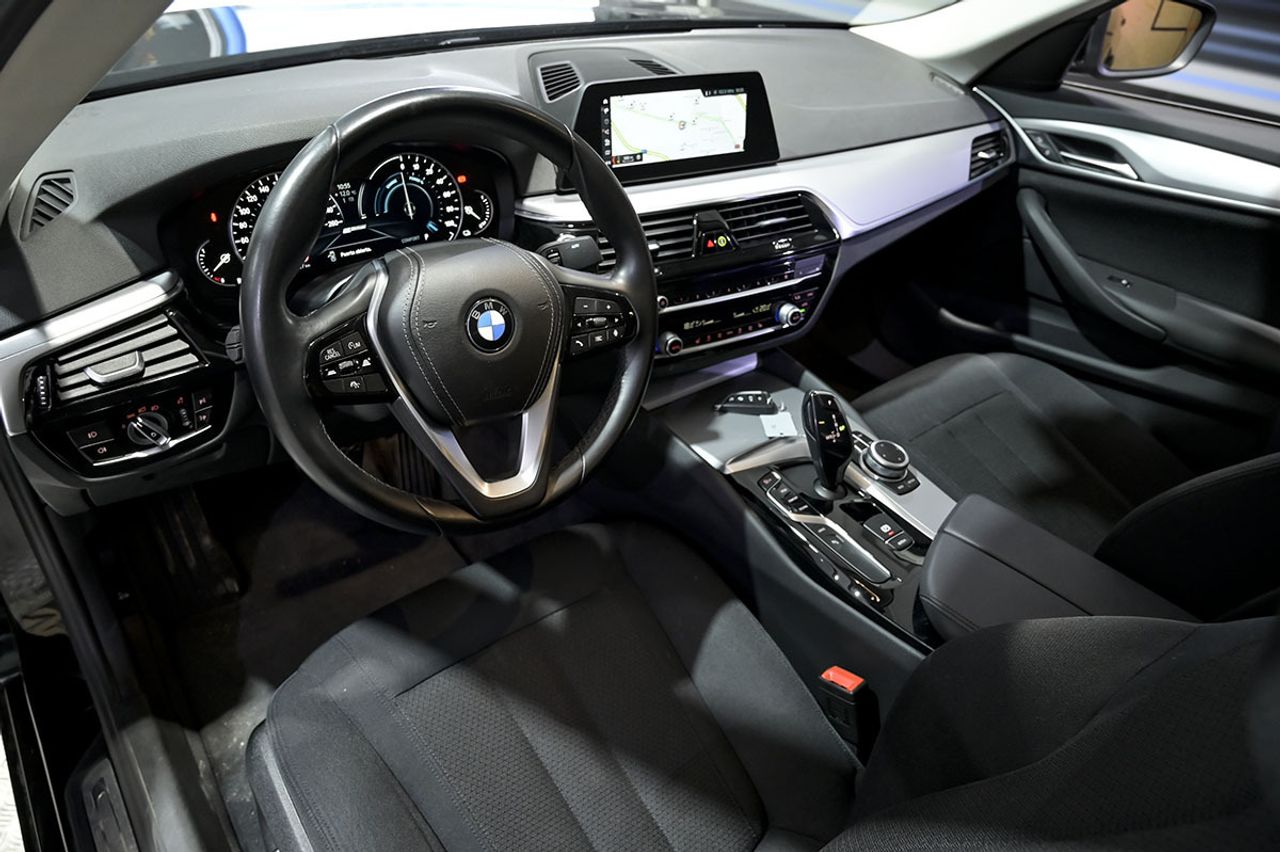 BMW Serie 5 530e xDrive - foto 6