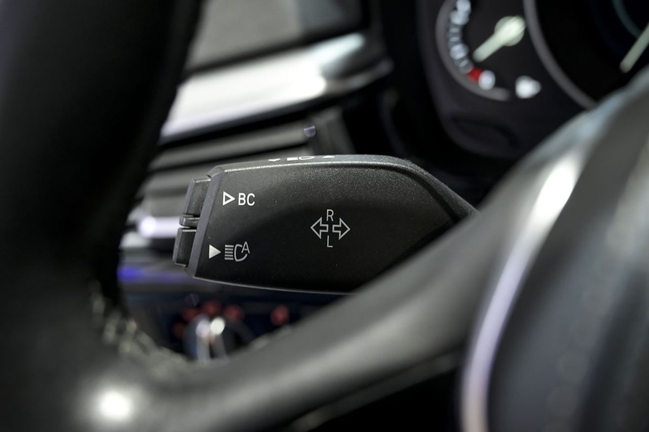 BMW Serie 5 530e xDrive - foto 27